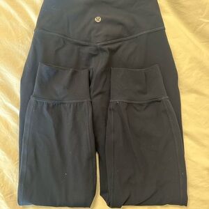 NWOT Lululemon Women's Cropped Navy Joggers
